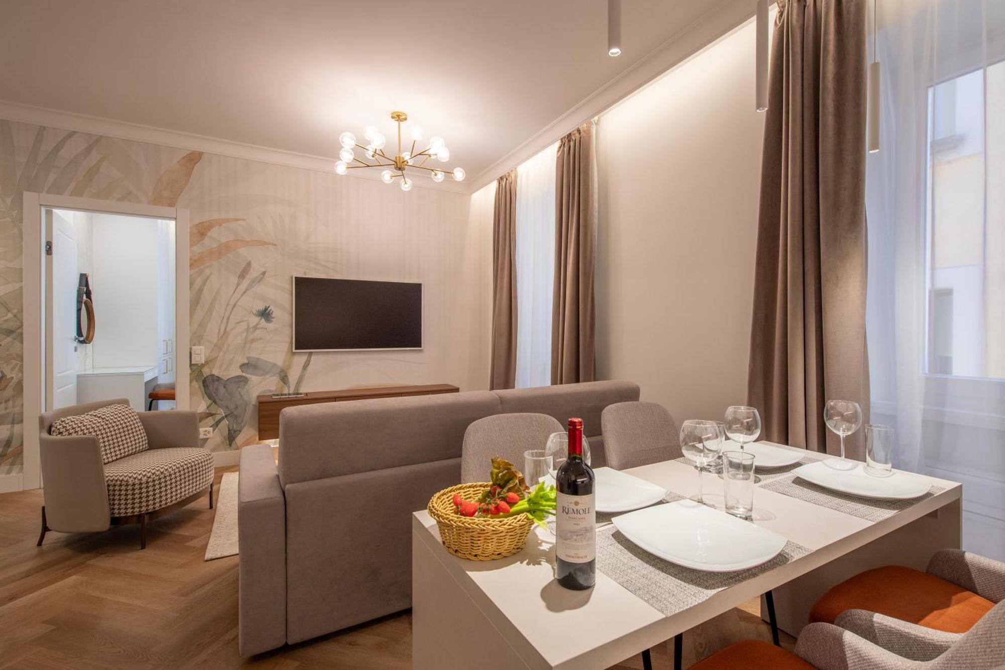 Novos Central Apartments Lugano Esterno foto
